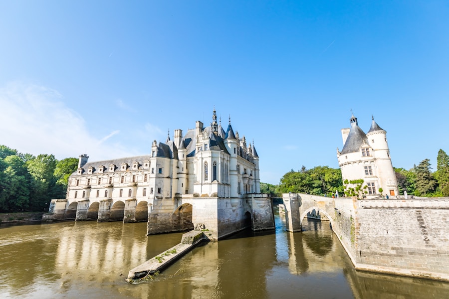 Kasteel aan het water in het Loiredal
